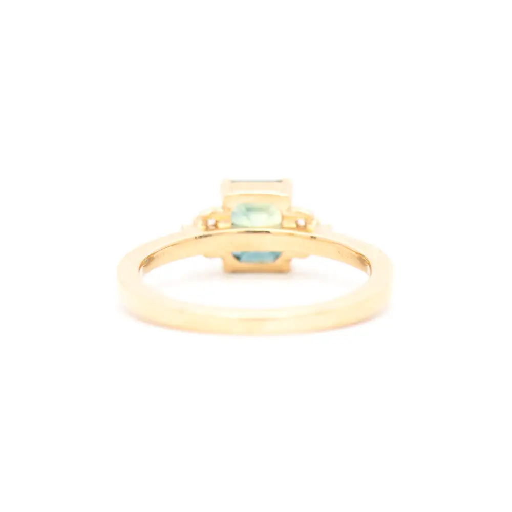 1.57 Sapphire Marigold Ring