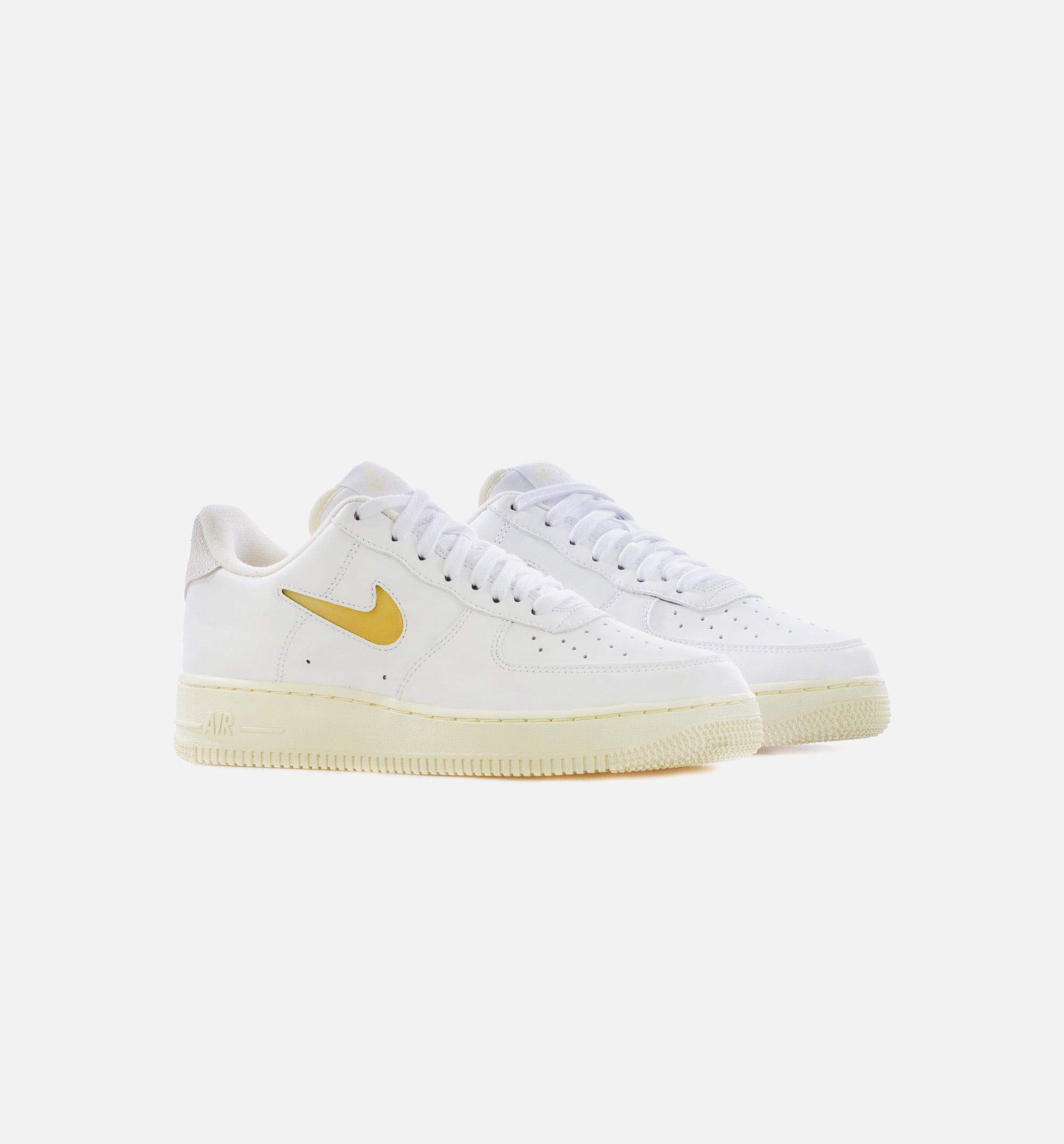 Air Force 1 Pale Vanilla Mens Lifestyle Shoe - White