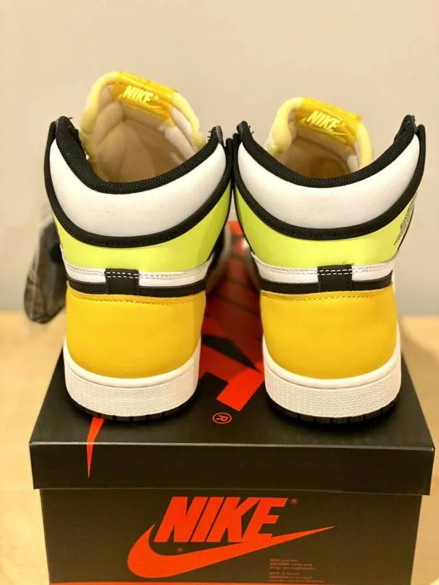 Air jordan 1 high og volt gold