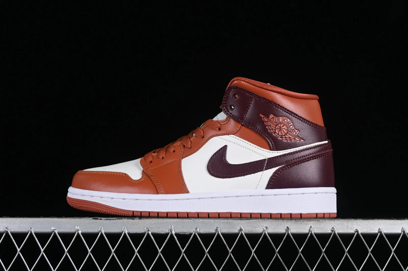 Air Jordan 1 Mid Dusty Peach Sail White Night Maroon BQ6472-200