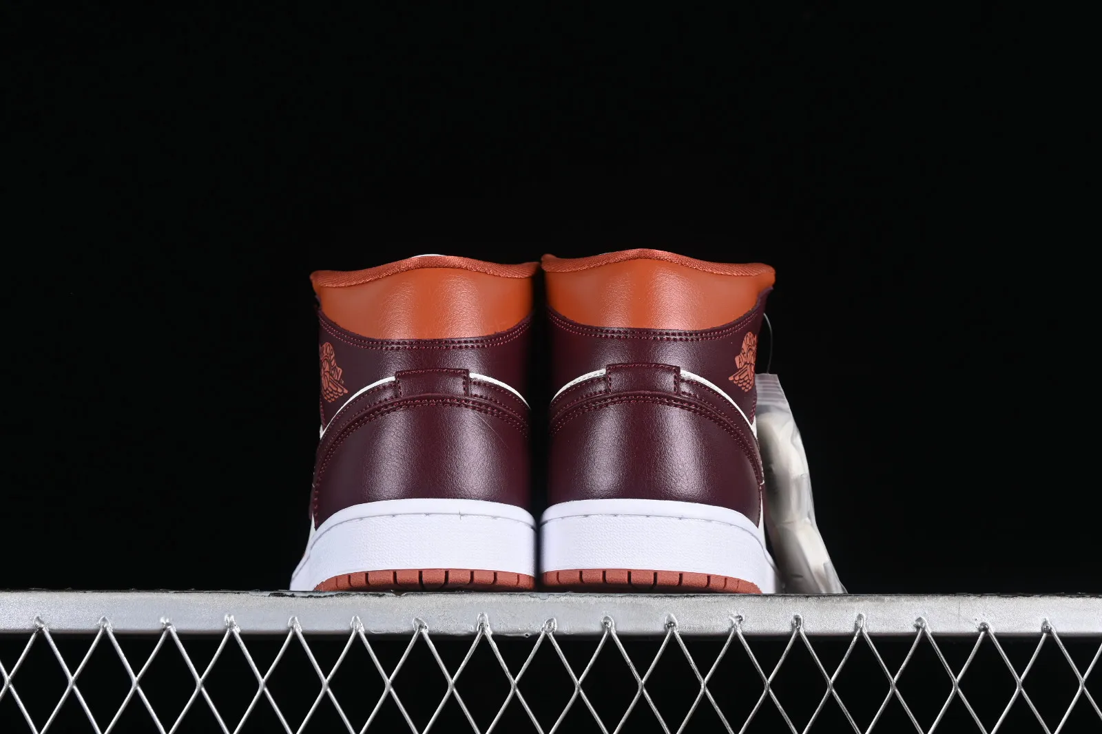 Air Jordan 1 Mid Dusty Peach Sail White Night Maroon BQ6472-200