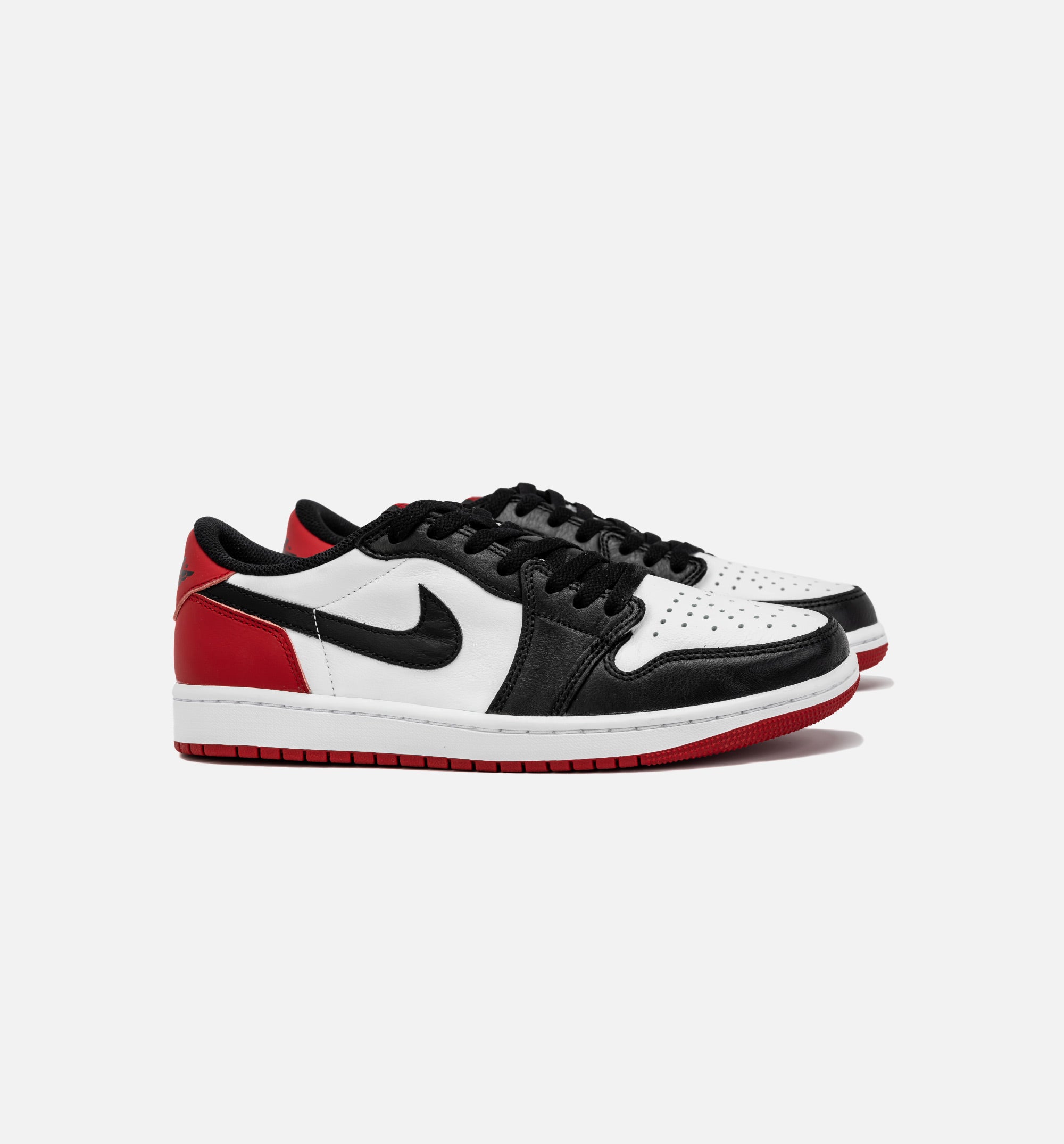 Air Jordan 1 Retro Low OG Black Toe Mens Lifestyle Shoe - Black/Red