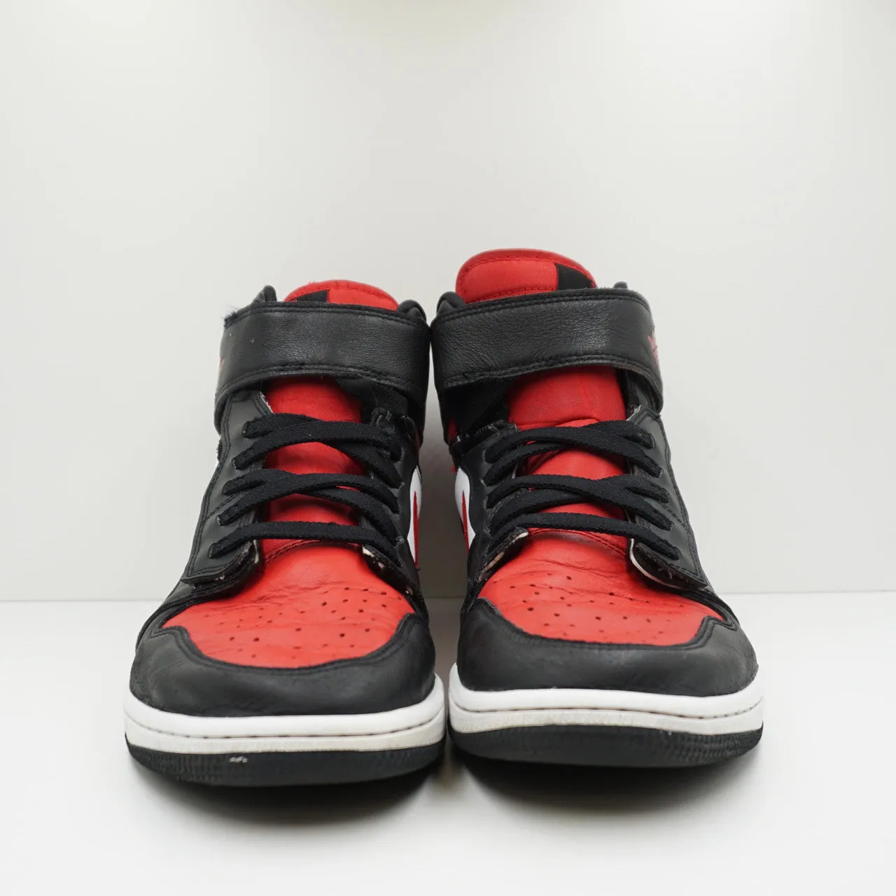 Jordan 1 High FlyEase Black White Fire Red