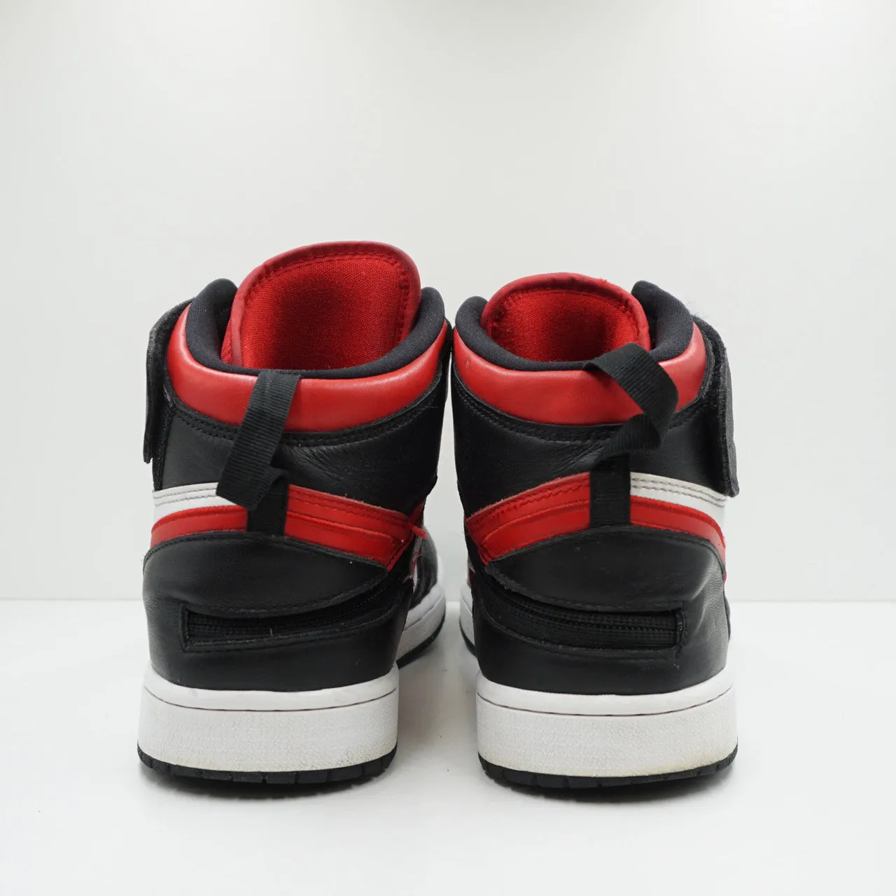 Jordan 1 High FlyEase Black White Fire Red