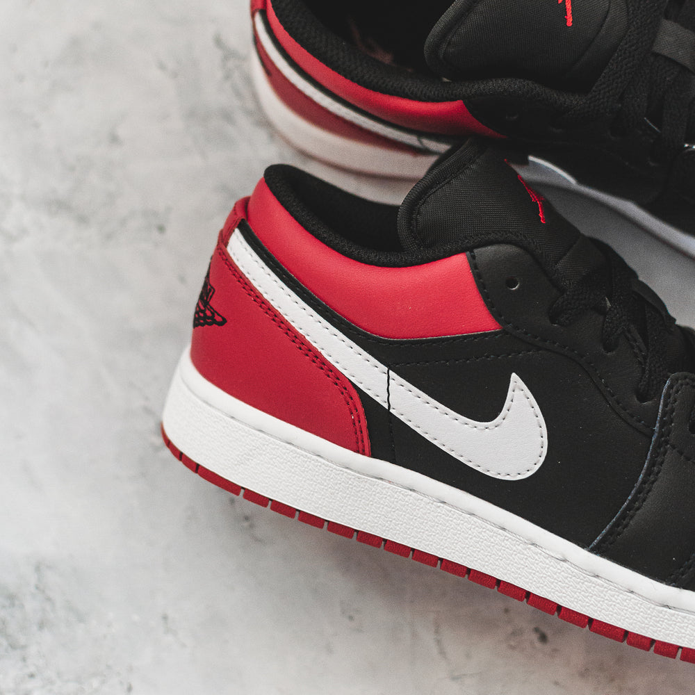 Jordan 1 Low Alternate Bred Toe (GS)