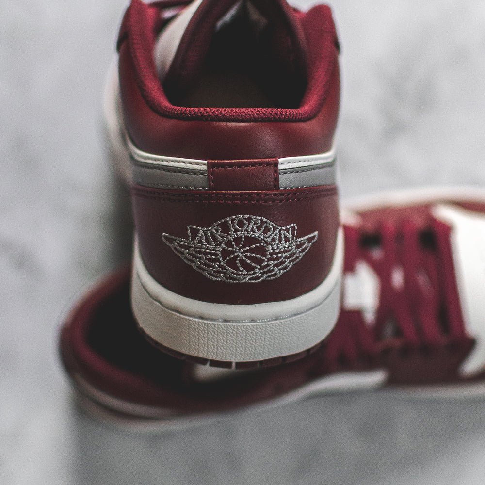 Jordan 1 Low Bordeaux