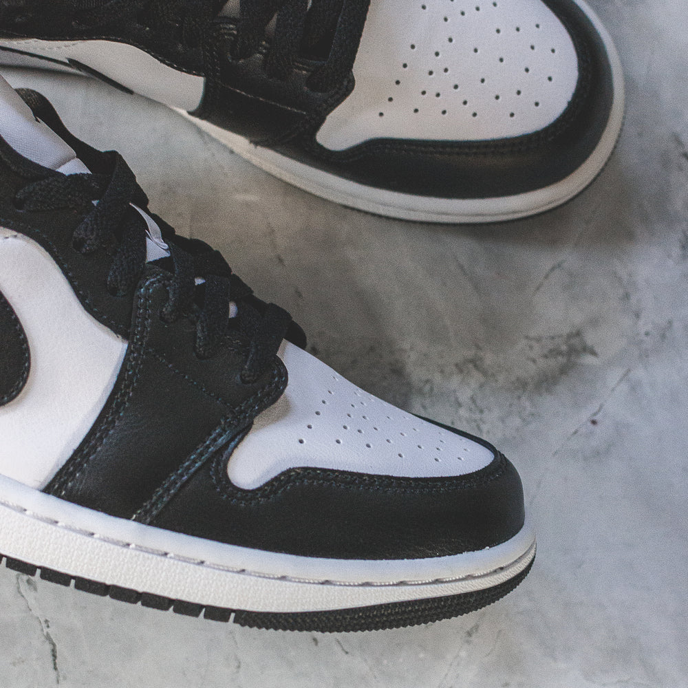 Jordan 1 Low Panda (W)