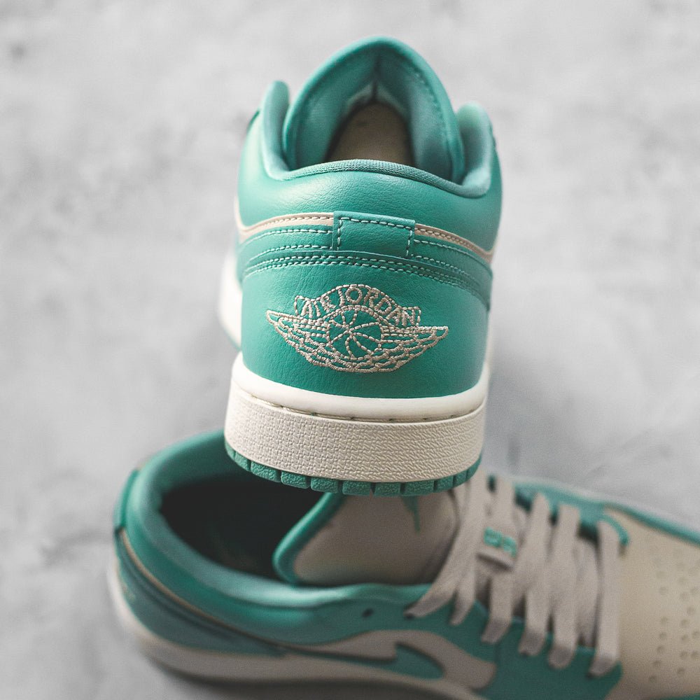 Jordan 1 Low Tropical Teal (W)