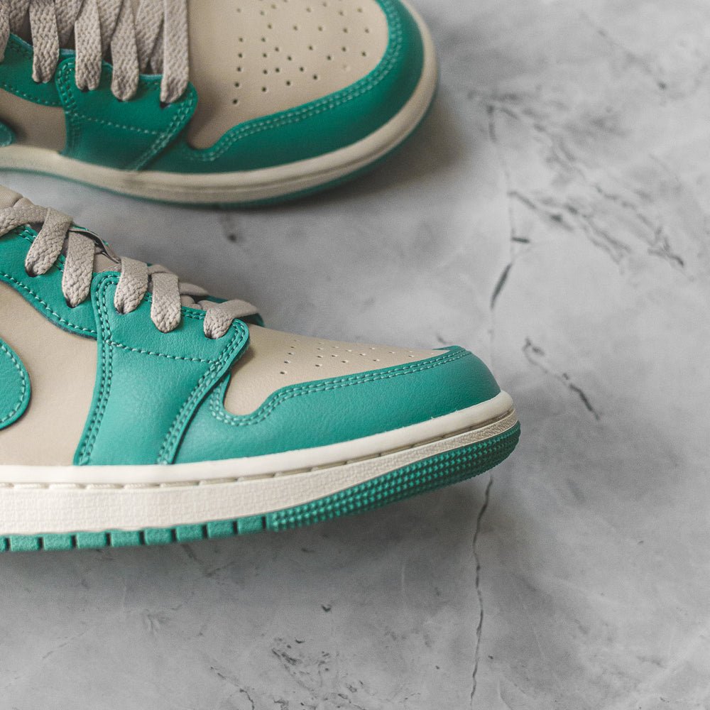 Jordan 1 Low Tropical Teal (W)