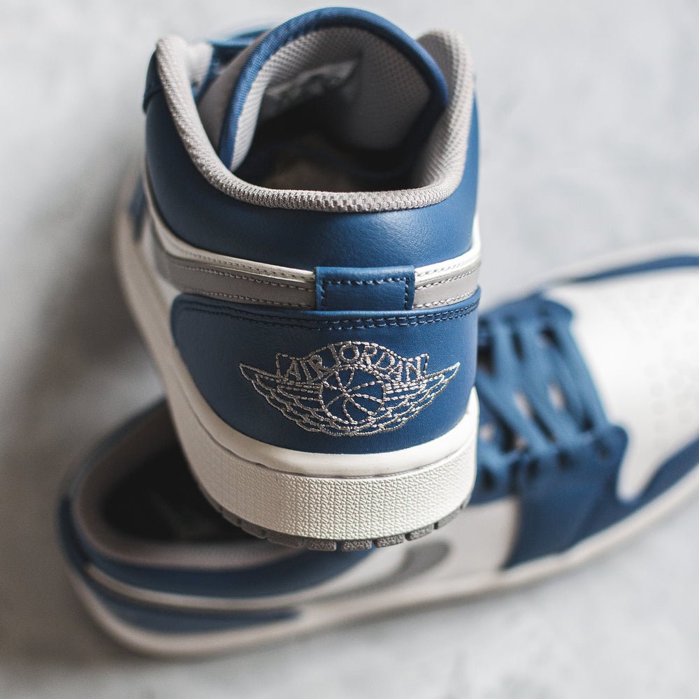 Jordan 1 Low True Blue