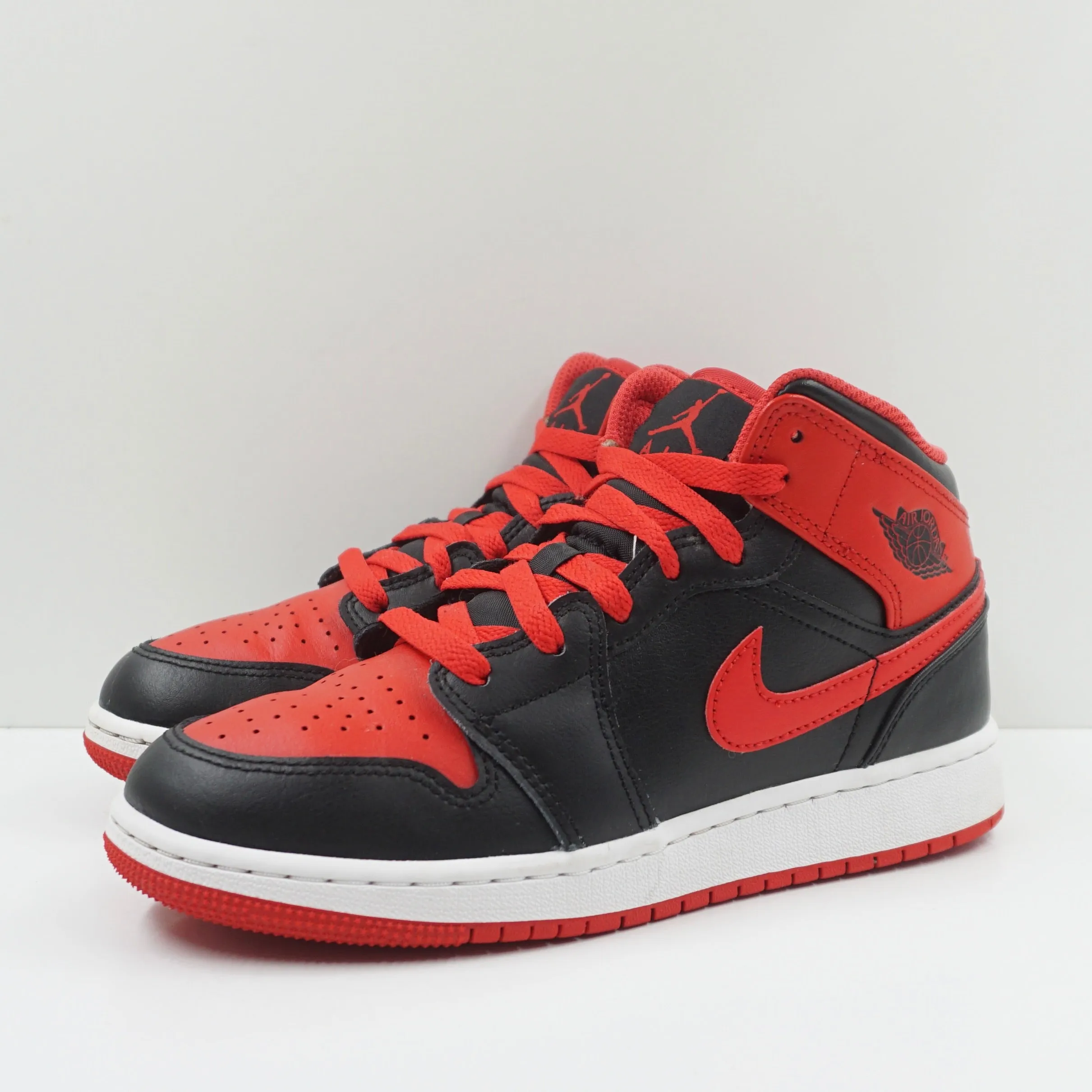 Jordan 1 Mid Alternate Bred (2022) (GS)