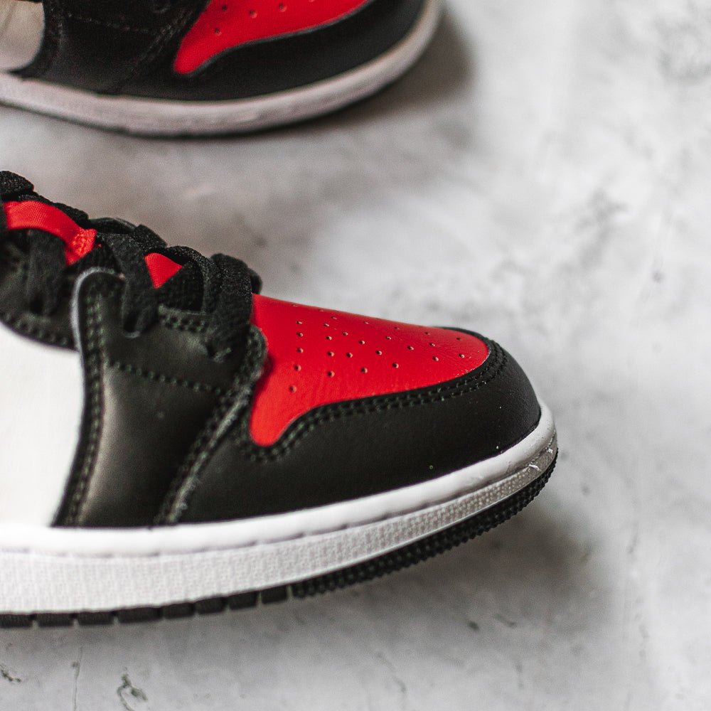 Jordan 1 Mid Bred Toe (GS)