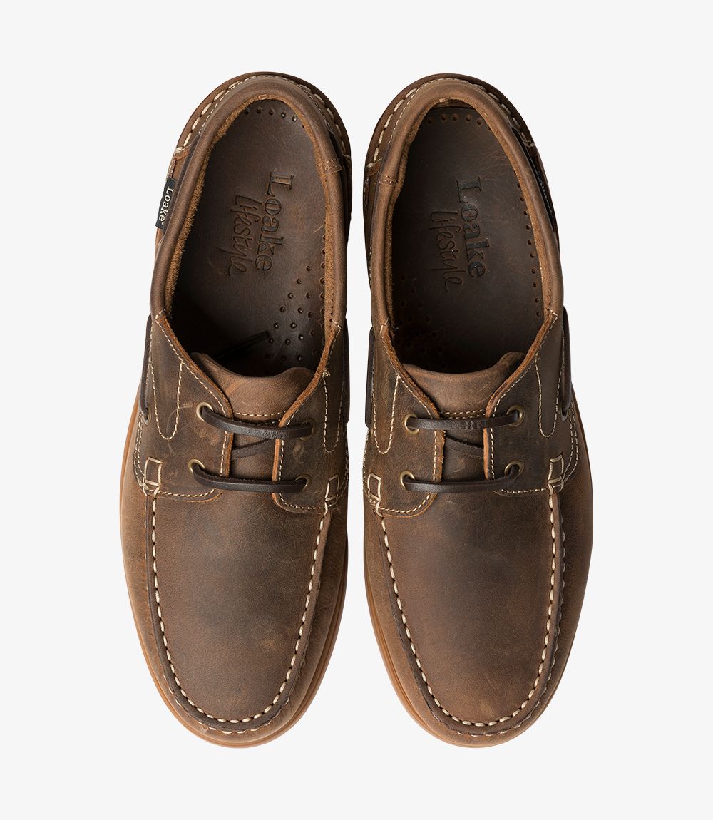 LOAKE Lymington -  Lace up boat shoe- Brown Waxy Leather