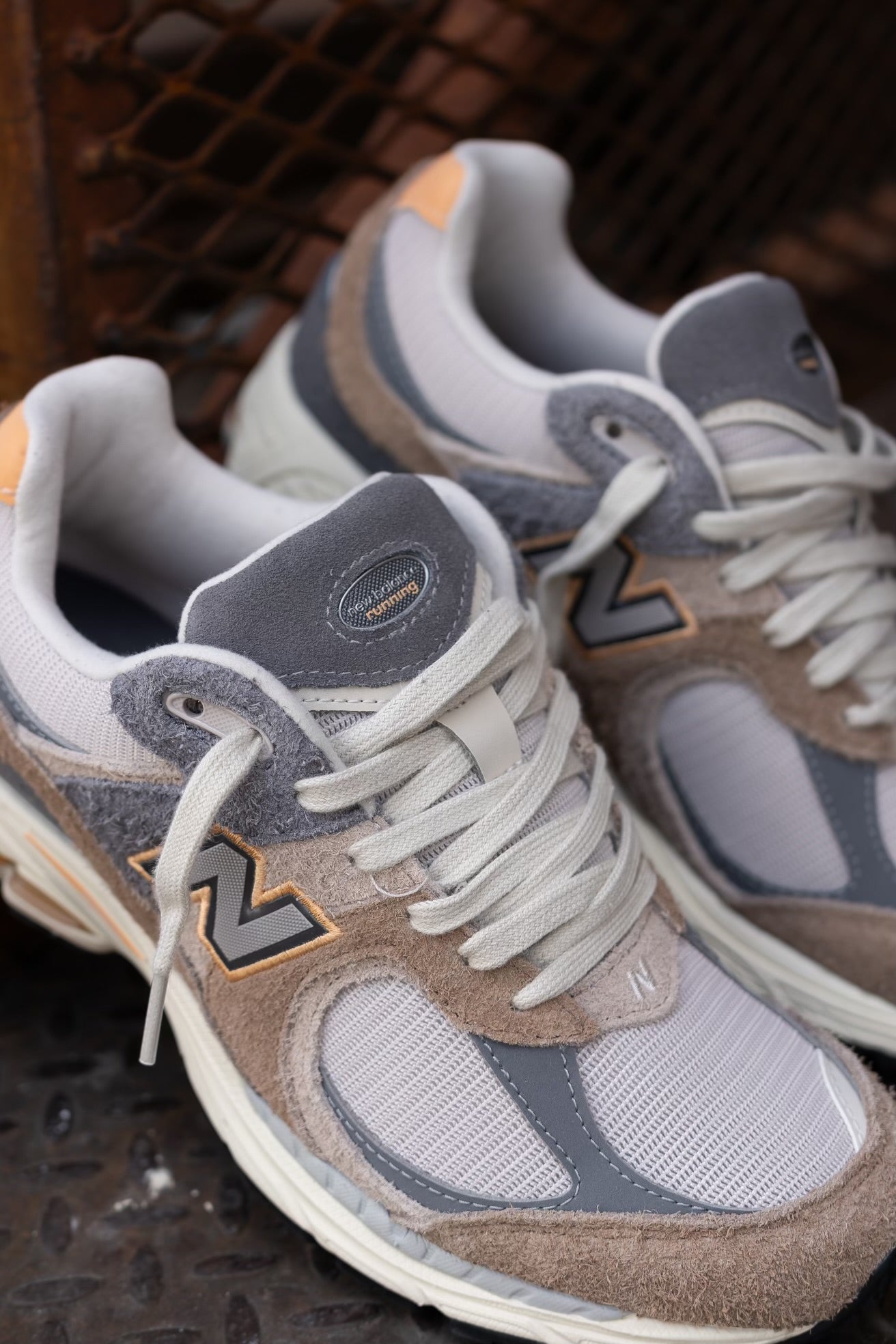 Mens New Balance 2002R (Mushroom Hazy Peach) - M2002REJ