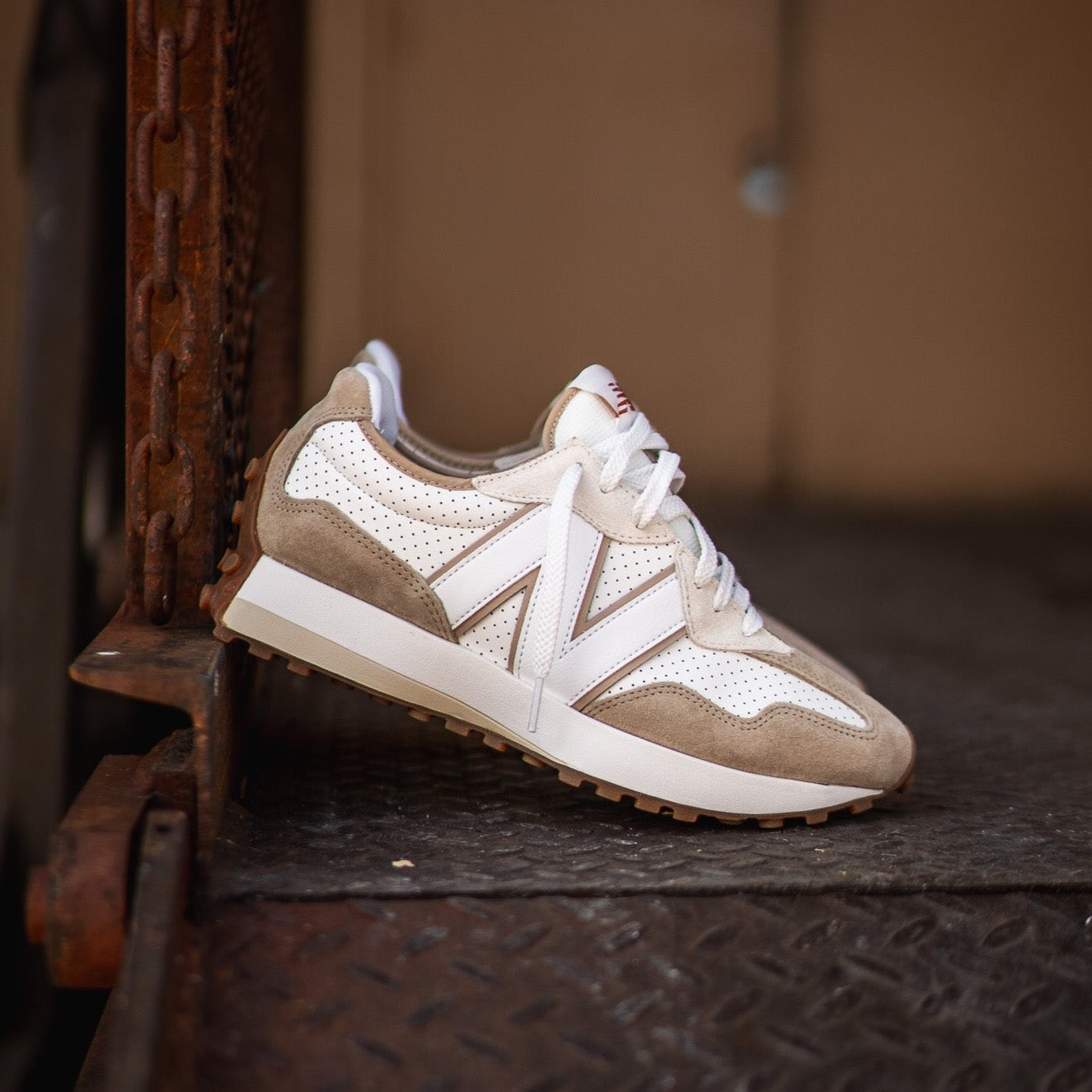 Mens New Balance 327 (Beige/White) - MS327PS