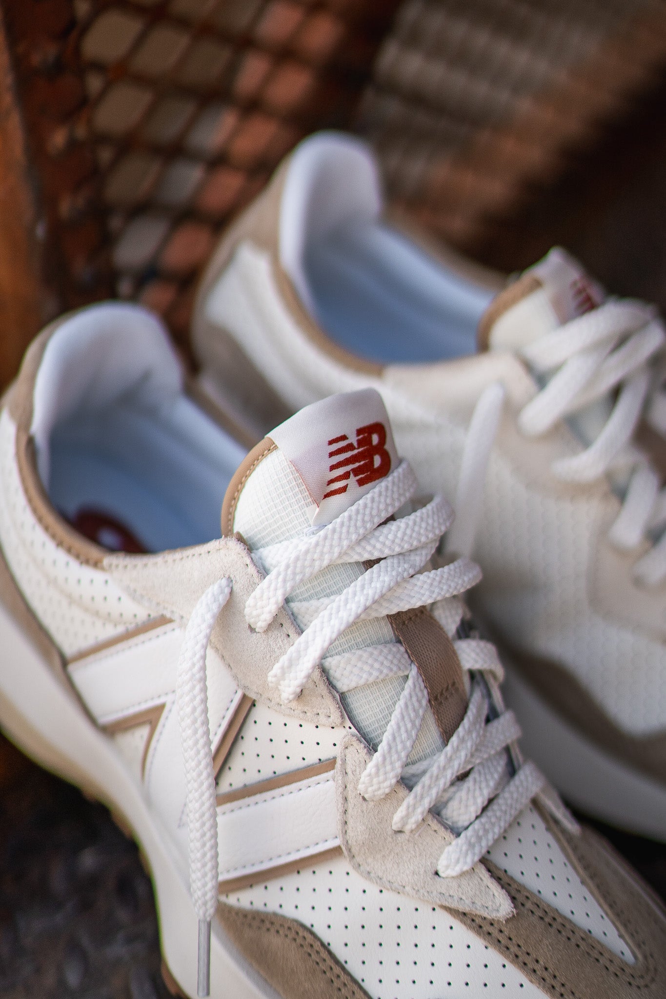 Mens New Balance 327 (Beige/White) - MS327PS