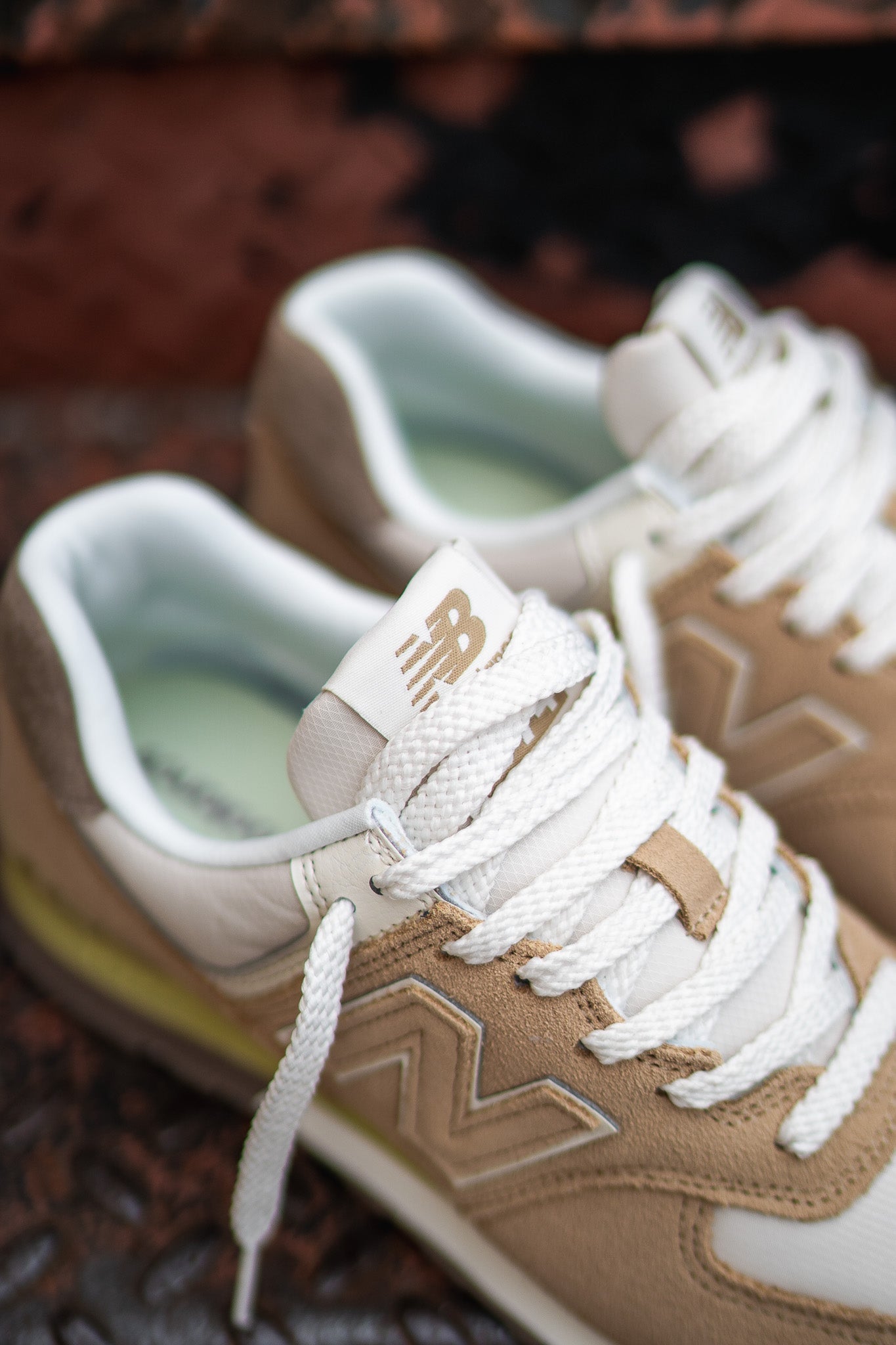 Mens New Balance 574 (Beige/White) - U574SBW