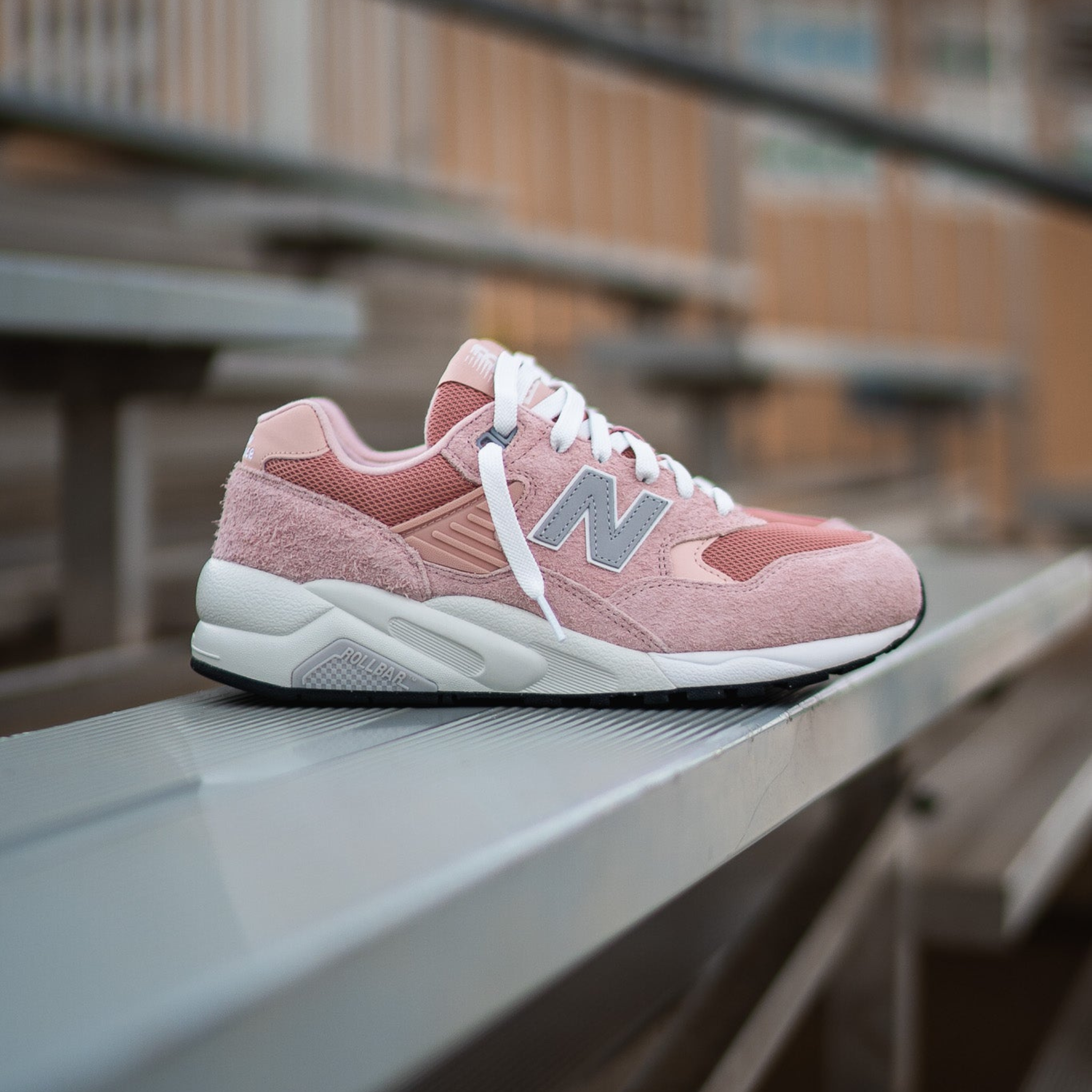 Mens New Balance 580 (Pink/White) - MT580NV2