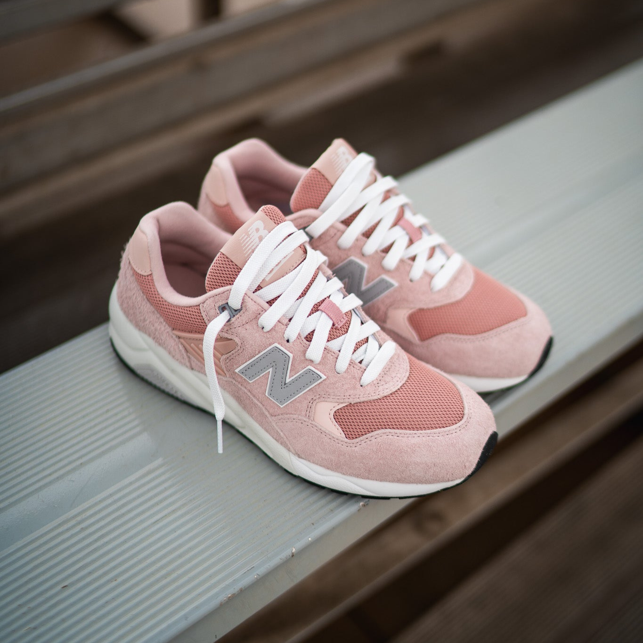 Mens New Balance 580 (Pink/White) - MT580NV2