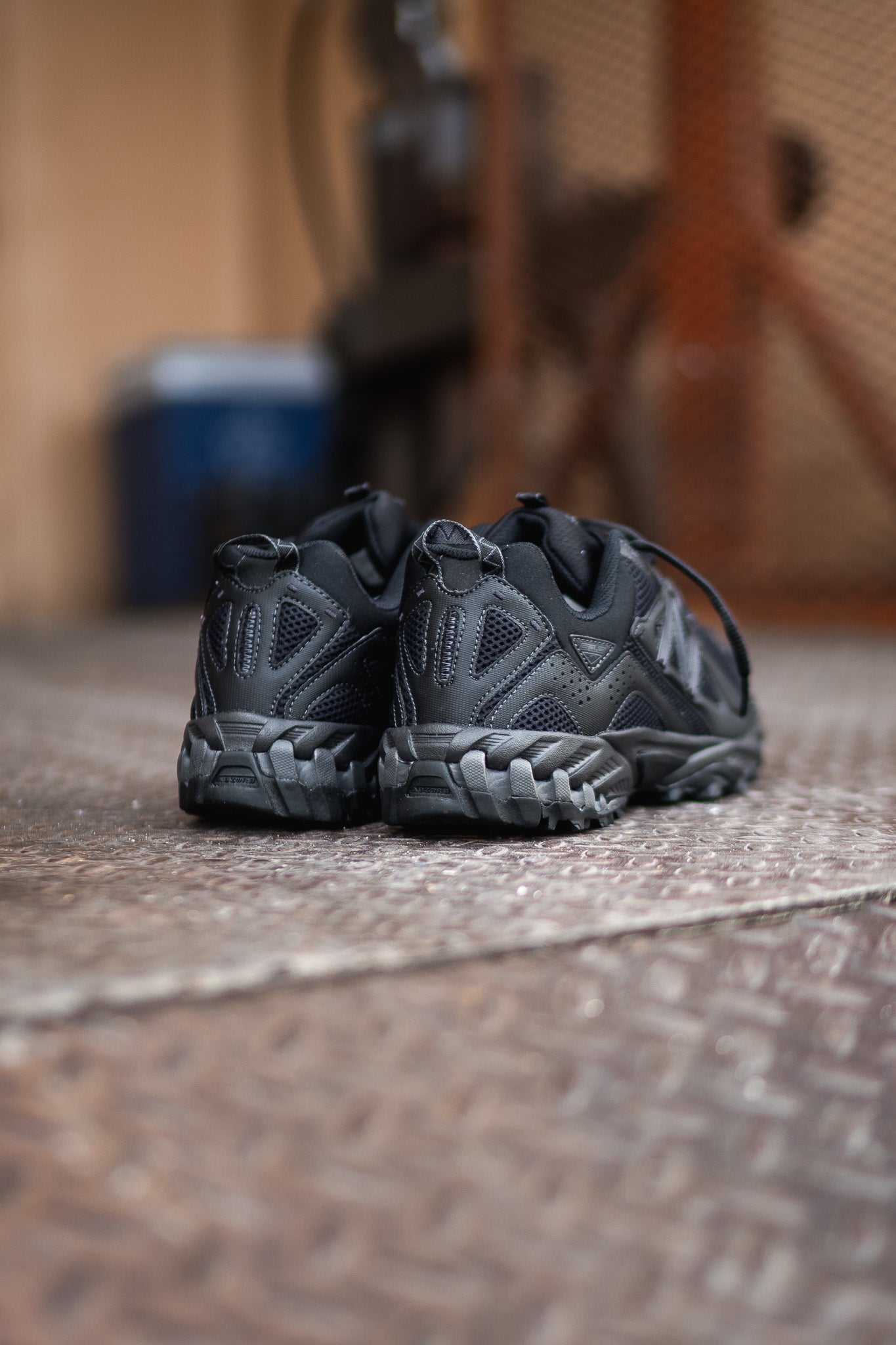 Mens New Balance 610T (Triple Black) - ML610TBB