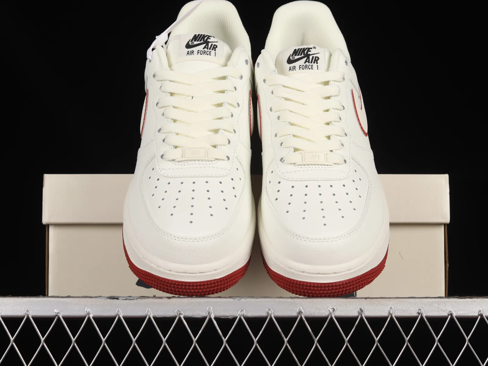 Nike Air Force 1 07 Low Beige Red Black KK1256-658