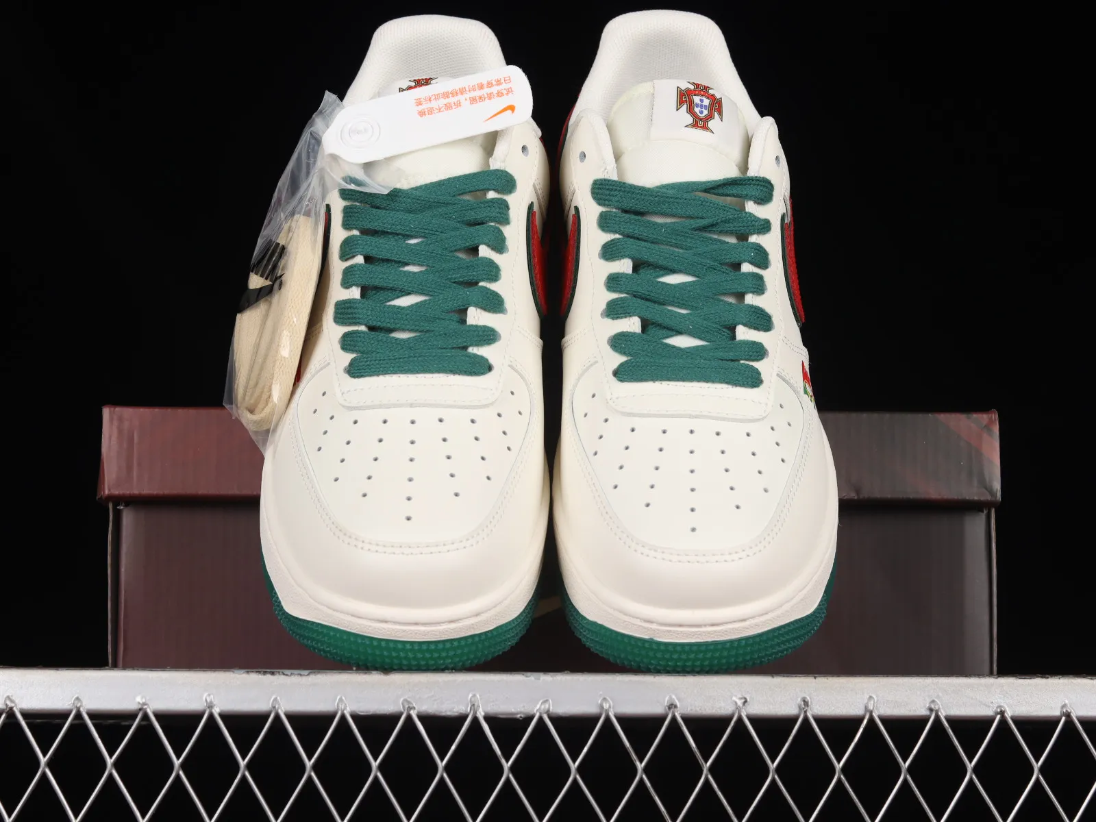 Nike Air Force 1 07 Low FIFA WORLD CUP Red Green White DR9868-900