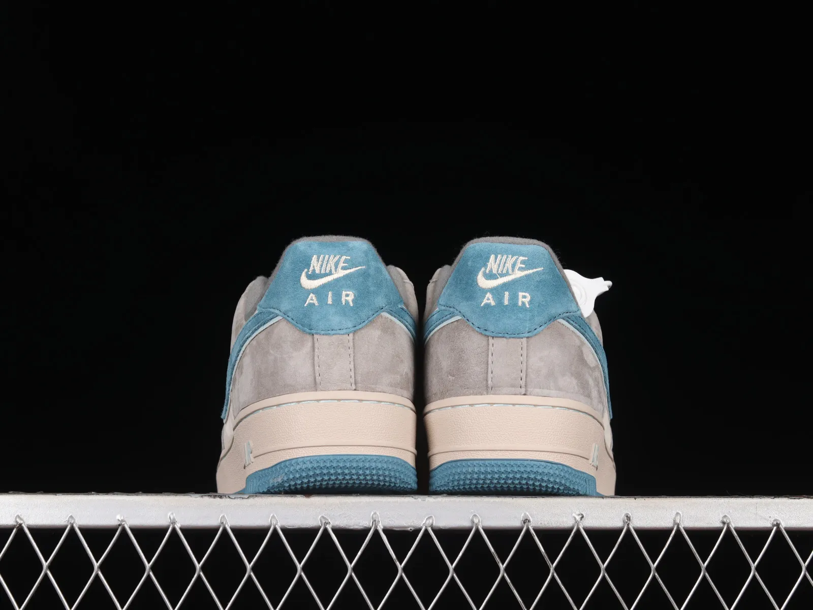 Nike Air Force 1 07 Low Frost Blue Grey White ZB2121-666