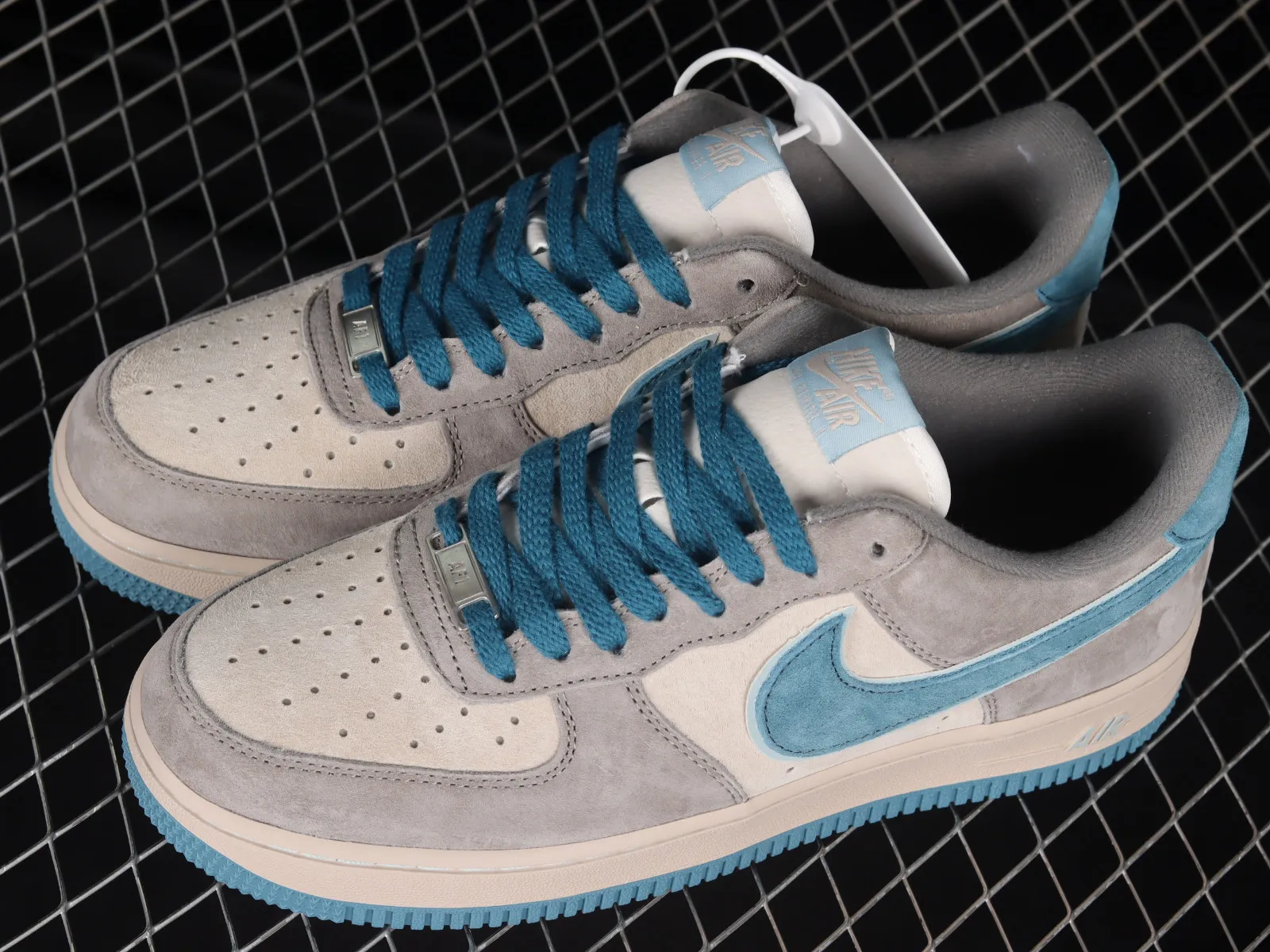 Nike Air Force 1 07 Low Frost Blue Grey White ZB2121-666