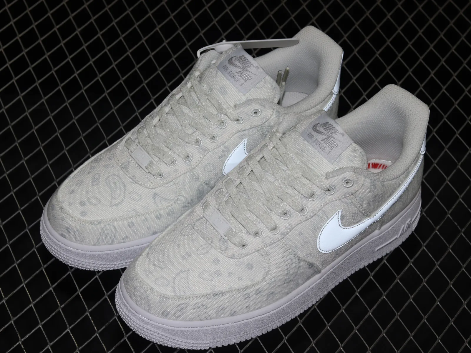 Nike Air Force 1 07 Low Grey White Paisley DG2296-088