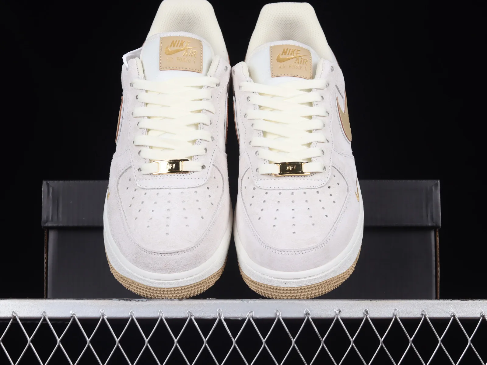 Nike Air Force 1 07 Low Suede Khaki Beige White KK5636-310