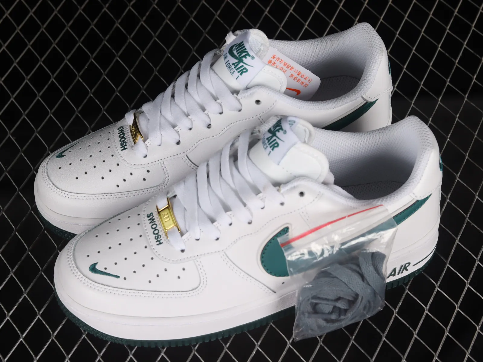 Nike Air Force 1 07 Low Swoosh White Dark Green CV5696-966