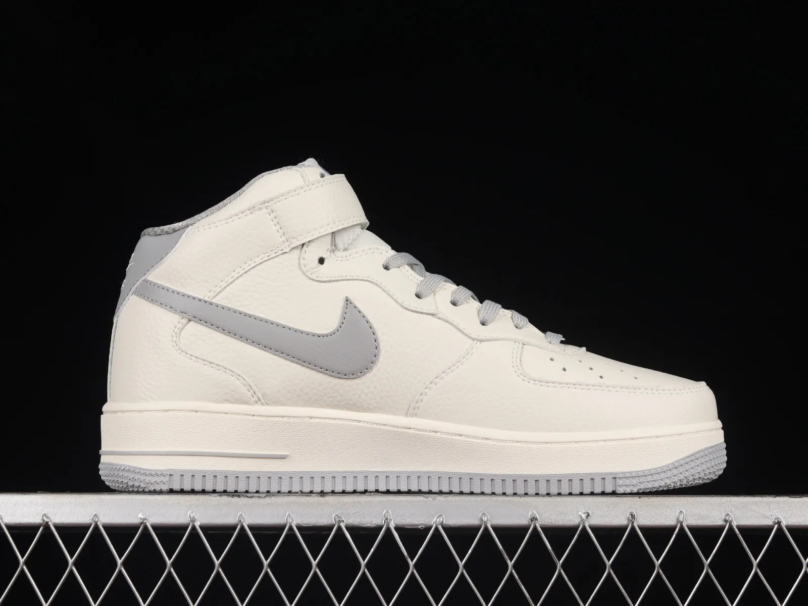 Nike Air Force 1 07 Mid Beige White Grey PA0920-608