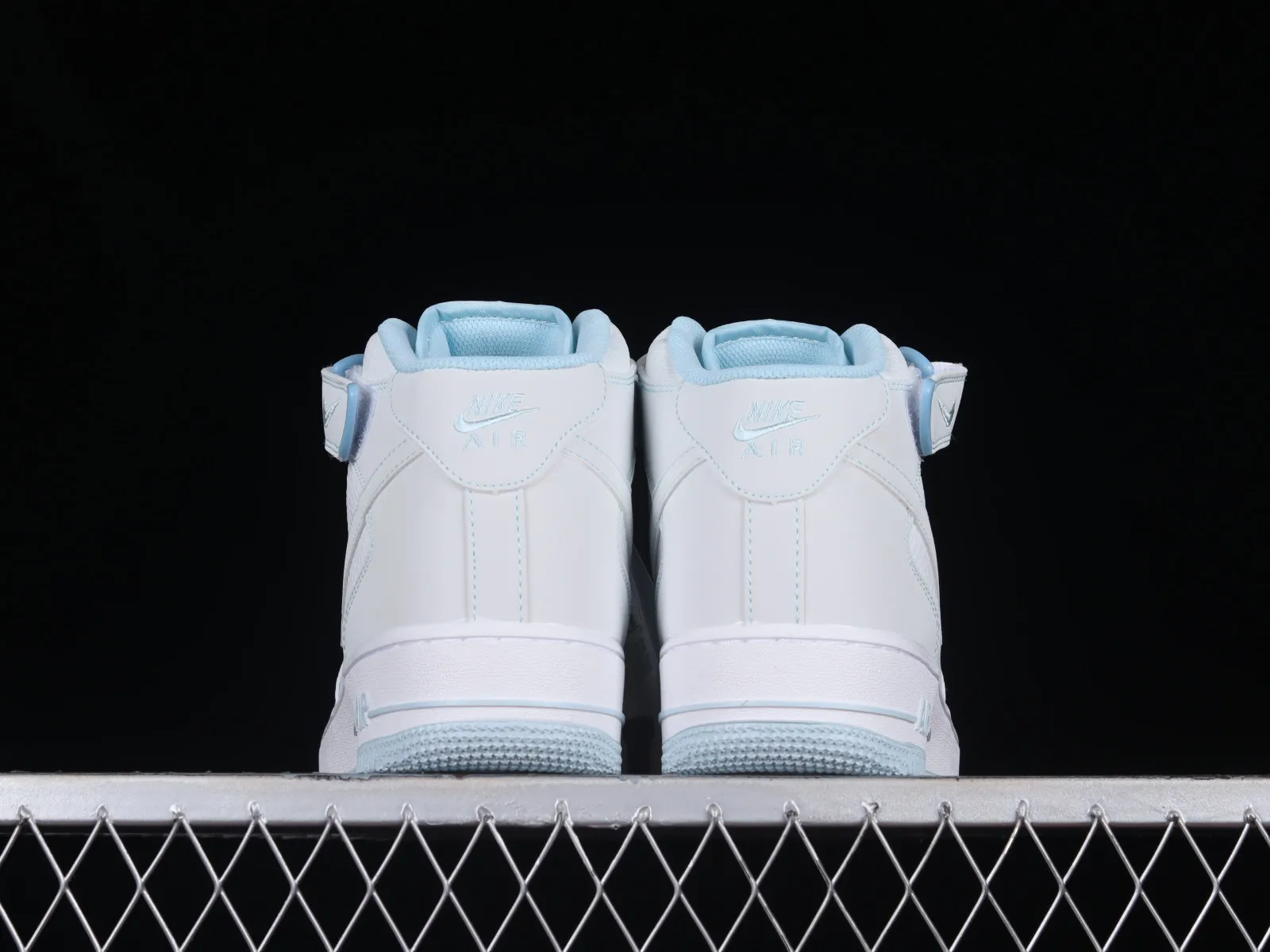 Nike Air Force 1 07 Mid Light Blue White MK0619-255