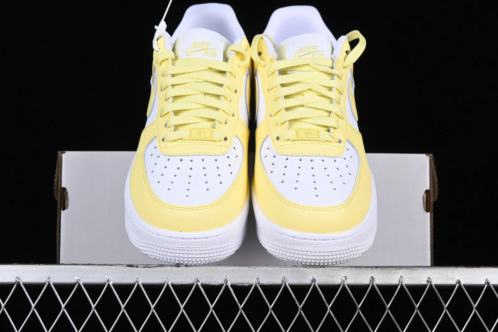 Nike Air Force 1 Low Lemon White HF0119-700