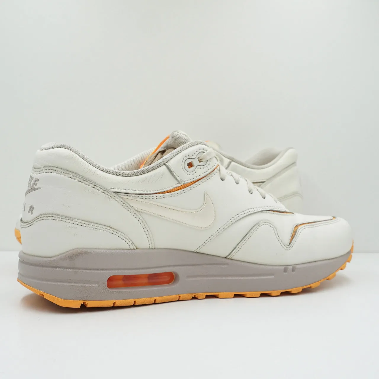 Nike Air Max 1 Cut Out Premium (W)