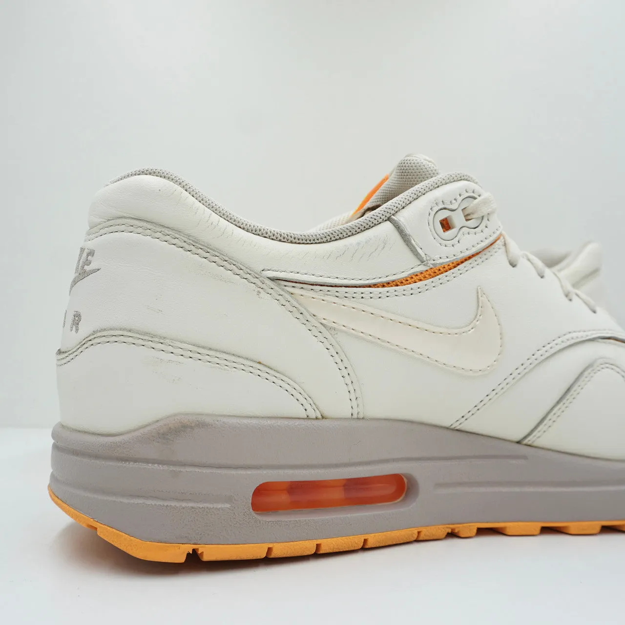 Nike Air Max 1 Cut Out Premium (W)