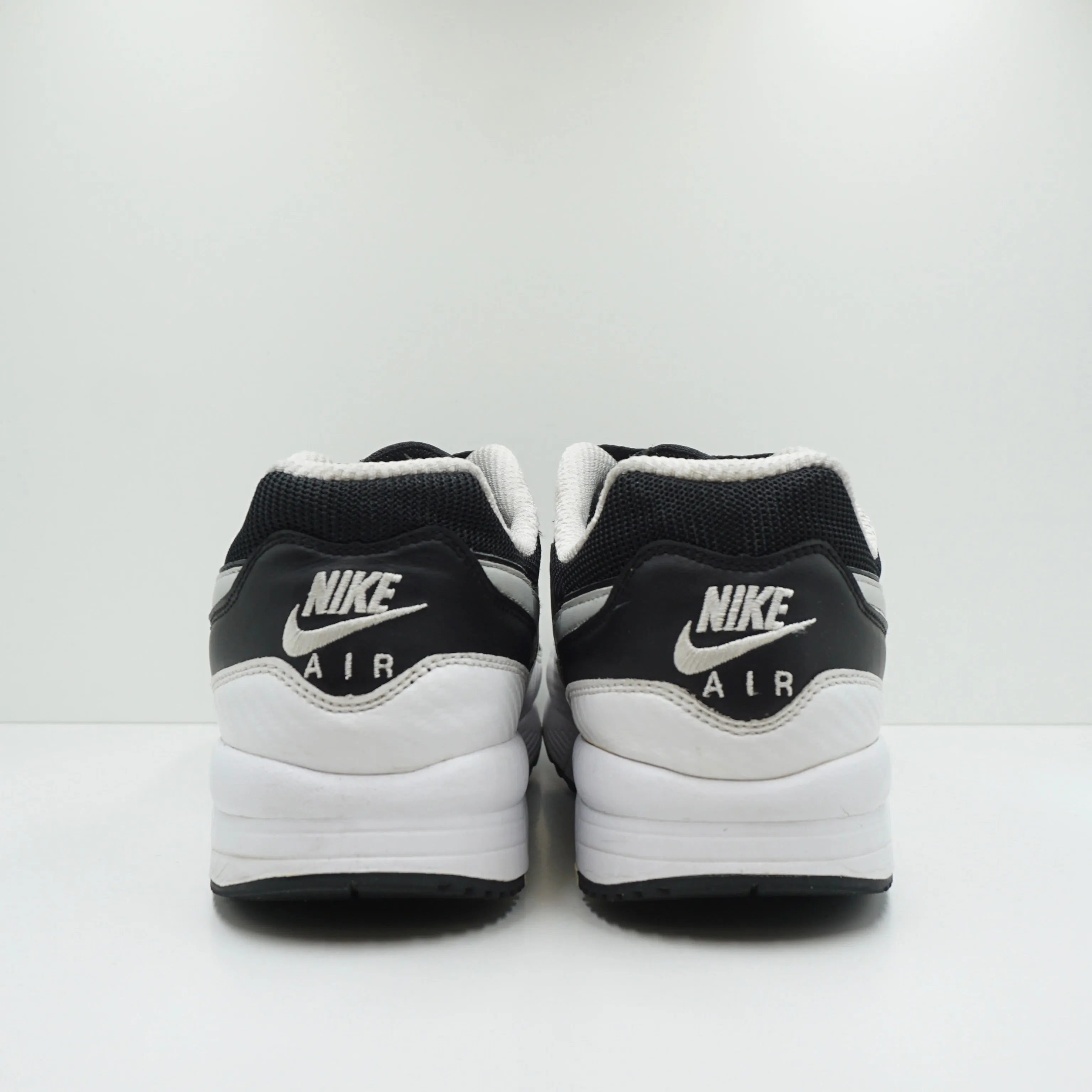 Nike Air Max Light White Black