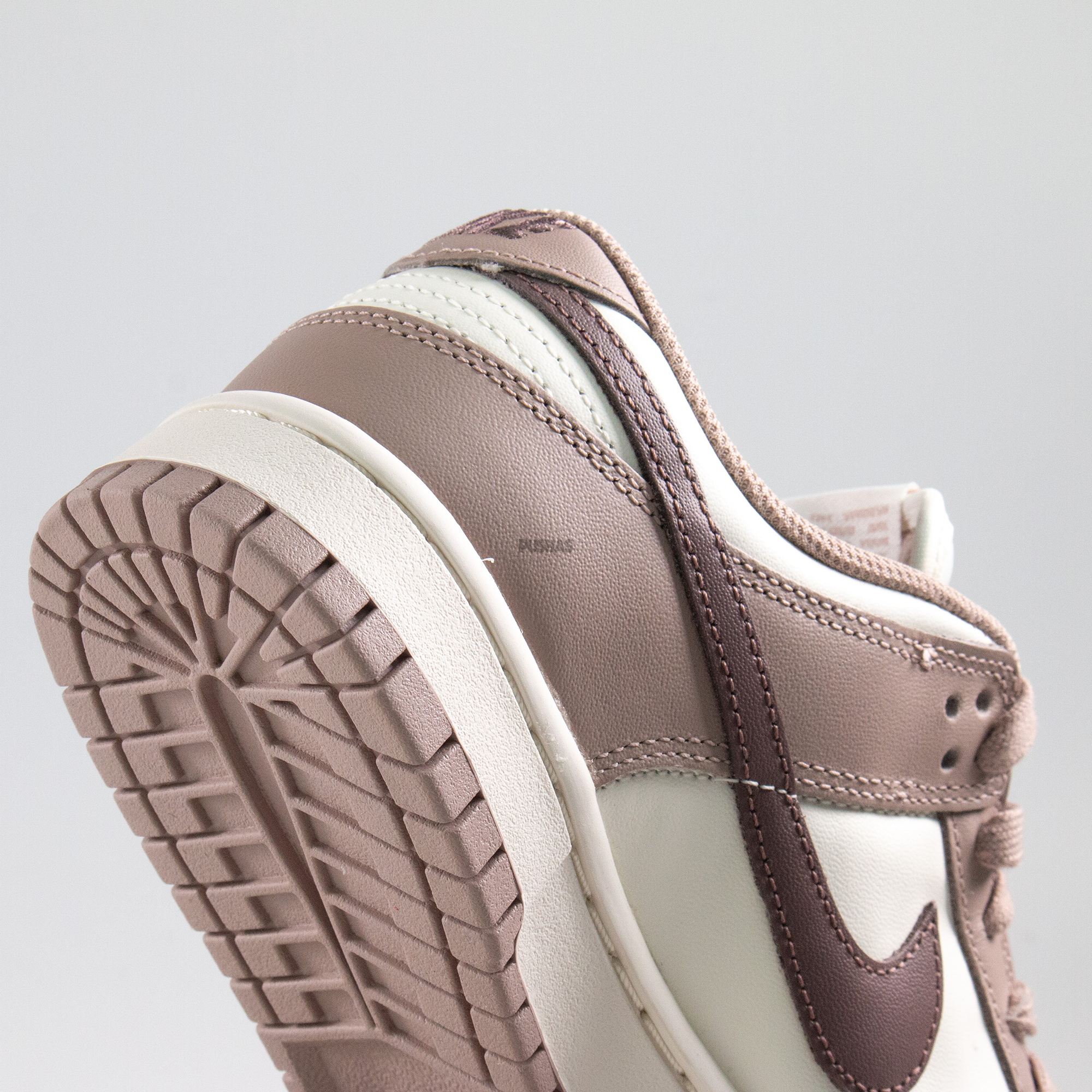 Nike Dunk Low 'Diffused Taupe' Women's (2023)