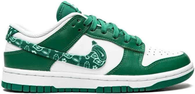 Nike Dunk Low Essential 