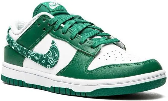 Nike Dunk Low Essential 