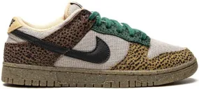 Nike Dunk Low Safari Golden Moss sneakers Brown