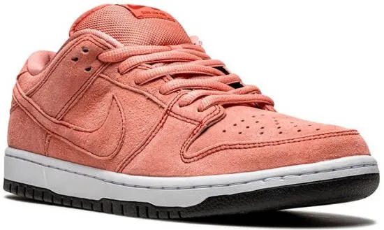 Nike SB Dunk Low Pro 