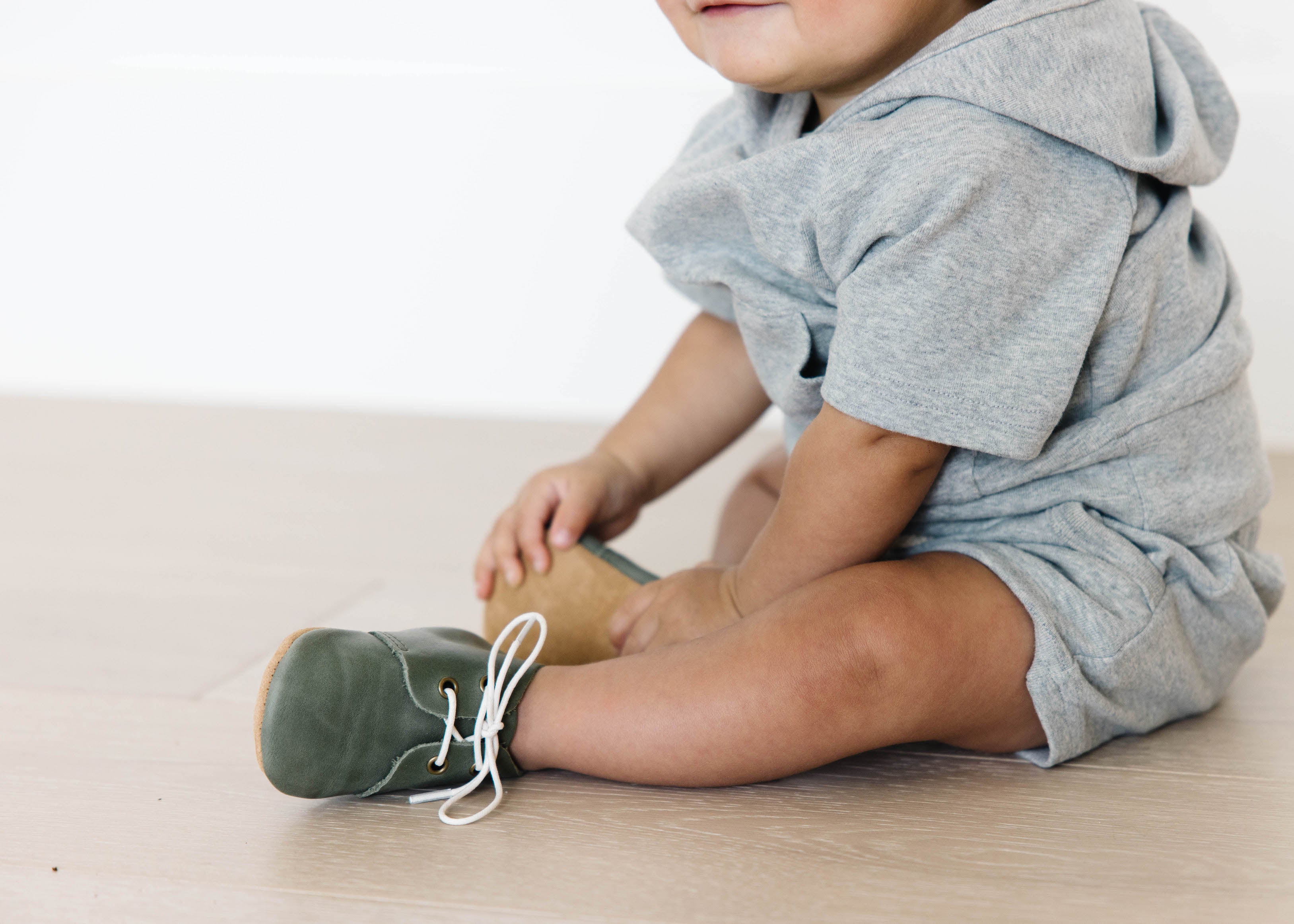 Sage - Low Top Oxfords - Soft Sole