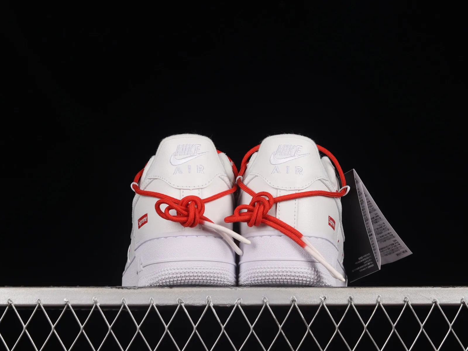 Supreme x Nike Air Force 1 Low White Red CU9225-101