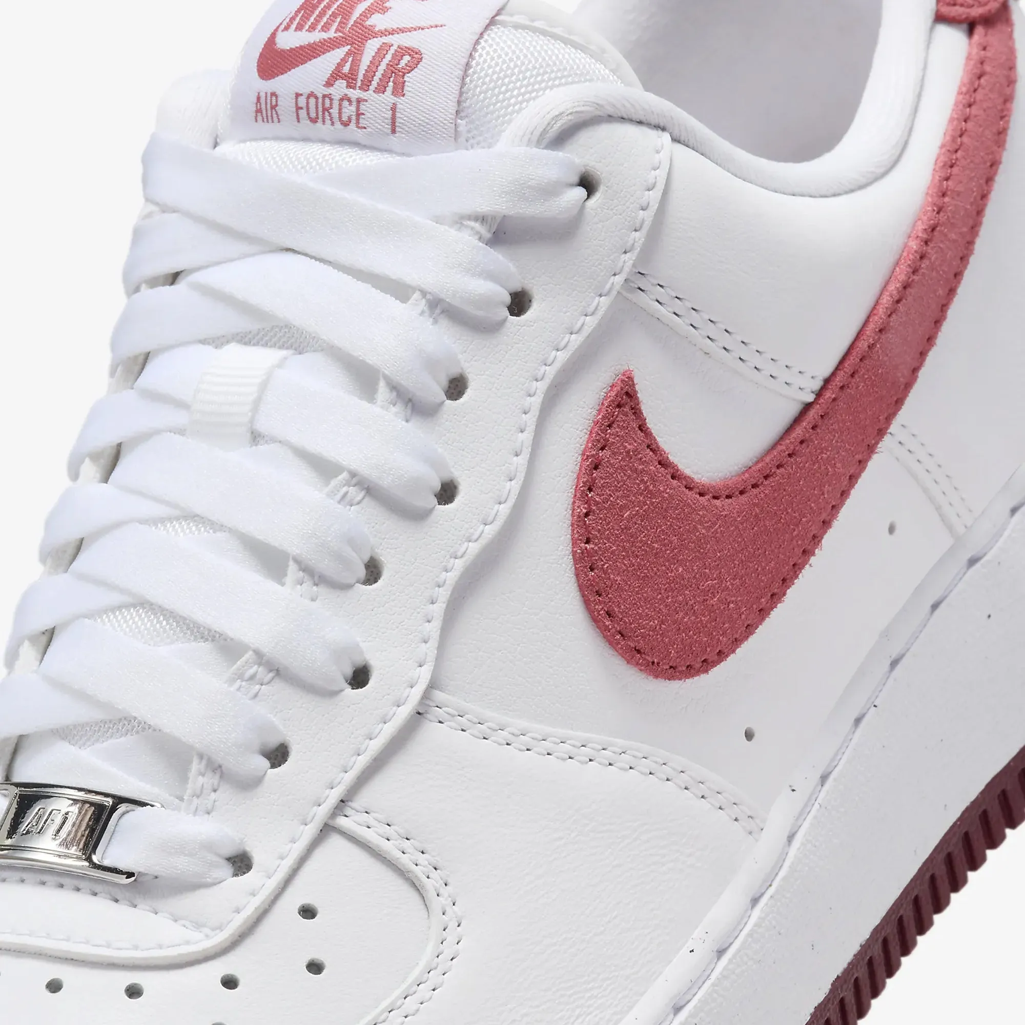 WMN'S AIR FORCE 1 '07 'WHITE/ADOBE-TEAM RED-DRAGON RED'