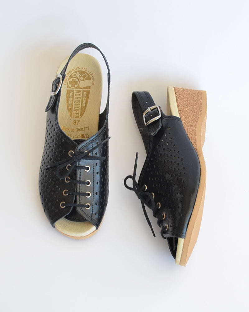 Worishofer Lace Up Black