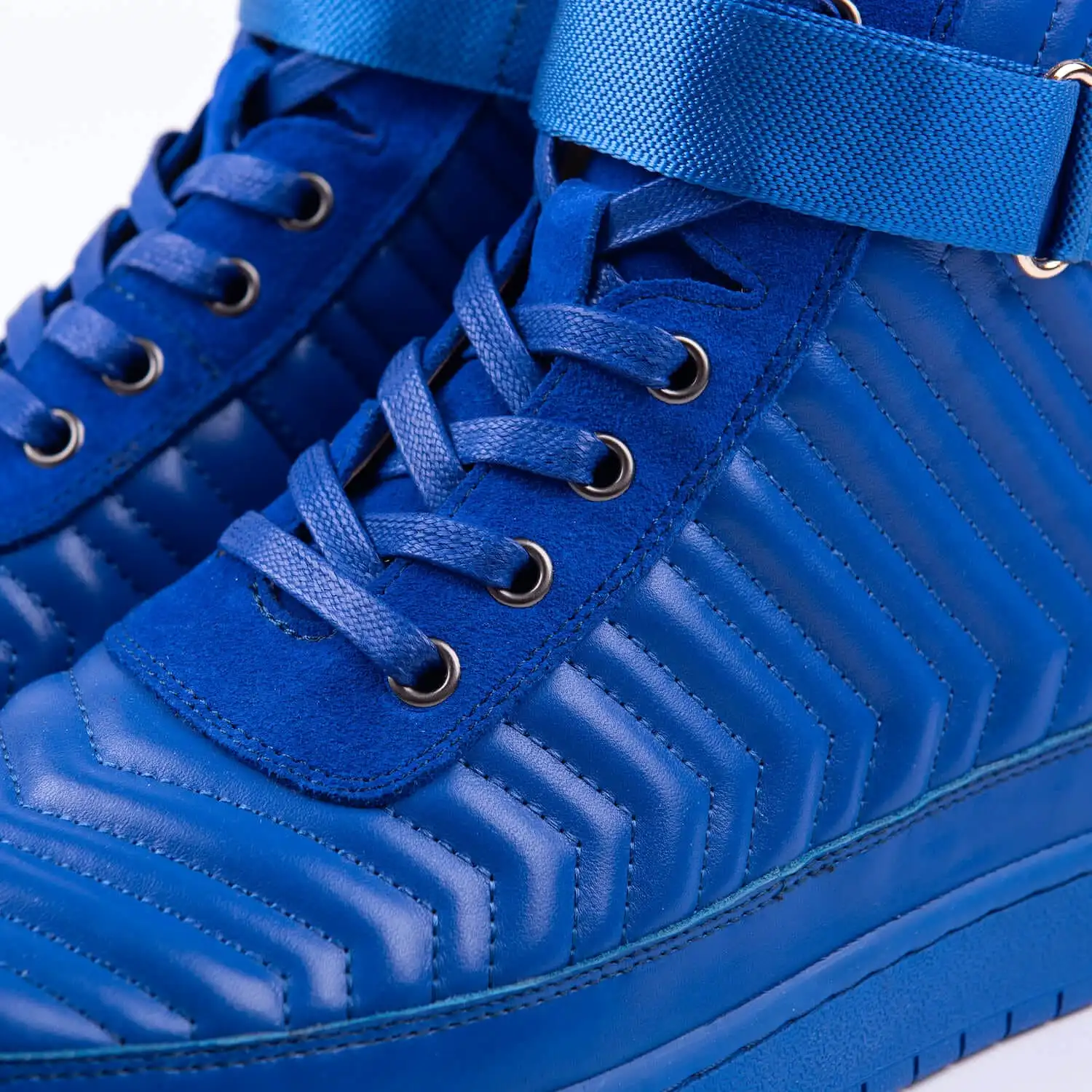 Yesler Brilliant Blue Leather High Top Sneakers